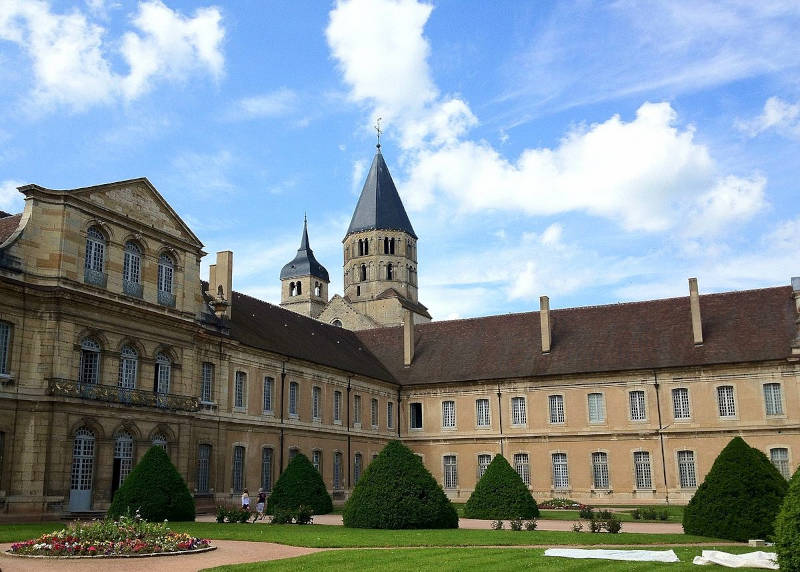 Département de la Saône-et-Loire (71) : L'Abbaye de Cluny.