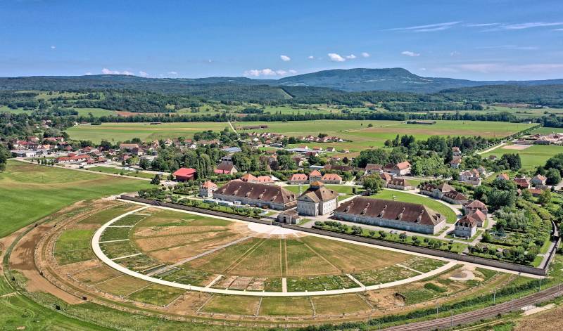 Département du Doubs (25) : la saline royale d'Arc-et-Senans.